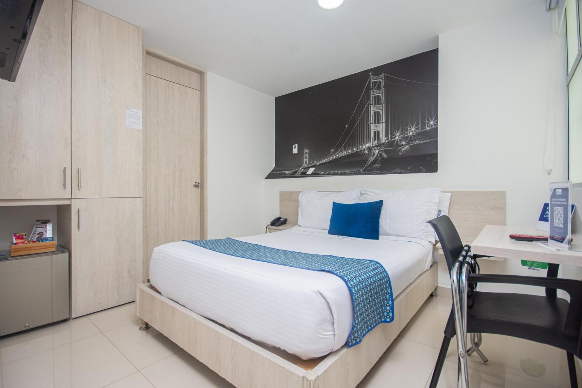 Hotel Laureles Plaza Medellin Exterior photo